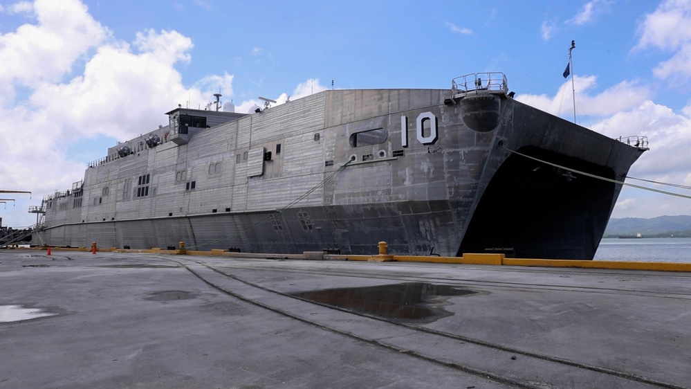 USNS Burlington Arrives in Puerto Cortes, Honduras