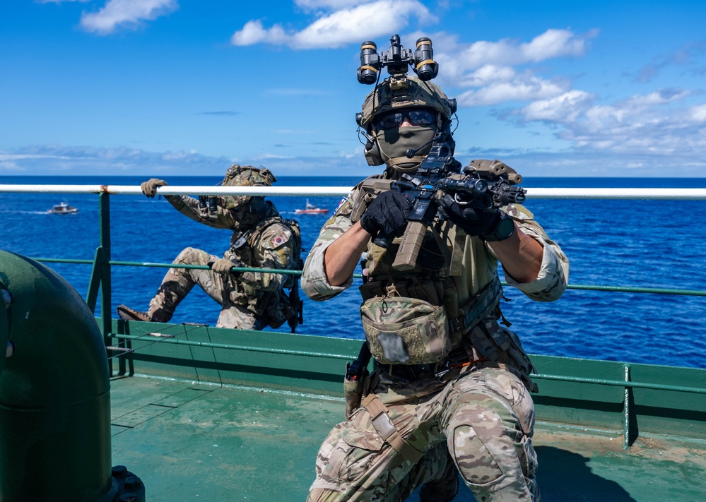 NSW Operators Train with Partner Forces during RIMPAC 2024