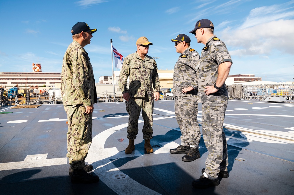Captain Joe Ring visits HMAS Sydney