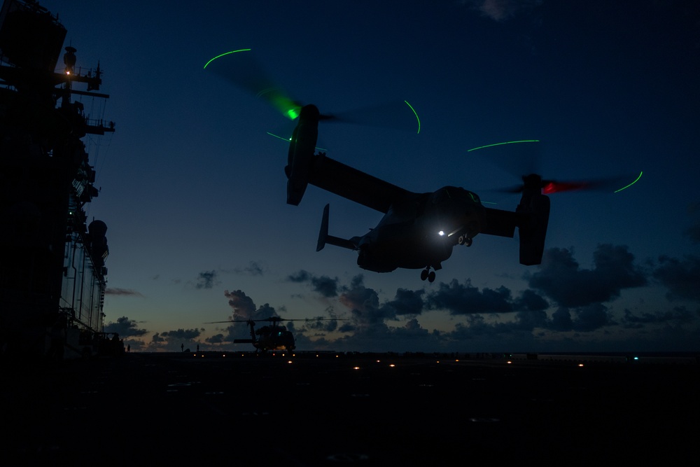 31st MEU Conducts Osprey Night Flight Operations