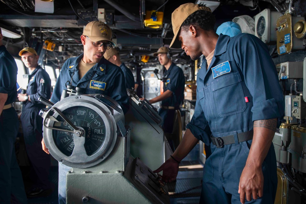 USS BLUE RIDGE ARRIVES IN SINGAPORE