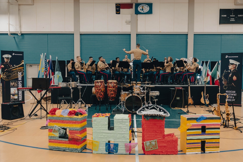 2d Marine Division Band Participates in Summer Latin Fiesta 2024