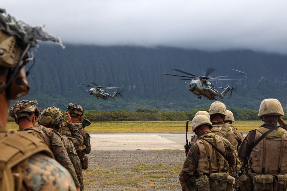 US, Tonga prepare for extract during amphibious raid exercise