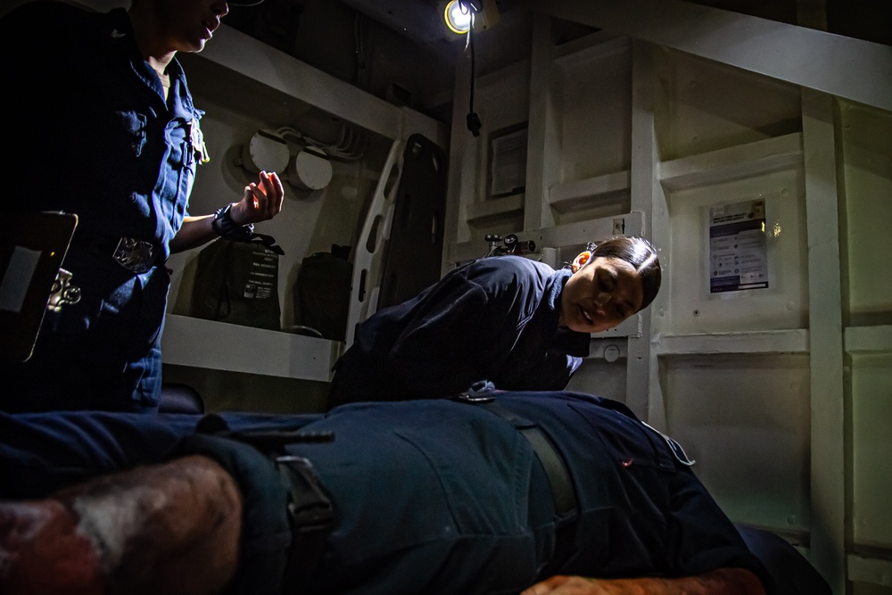 Nimitz Sailors Participate In Medical Training