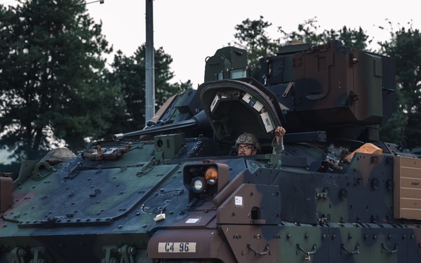 Line/Rail Loading of APS equipment (Pacific Fortitude)