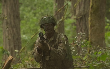 OCS Phase III candidates conduct platoon STX lanes