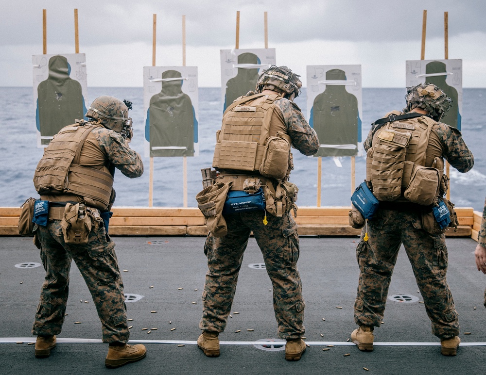 Charlie Battery Conducts Deck Shoot Aboard USS Boxer