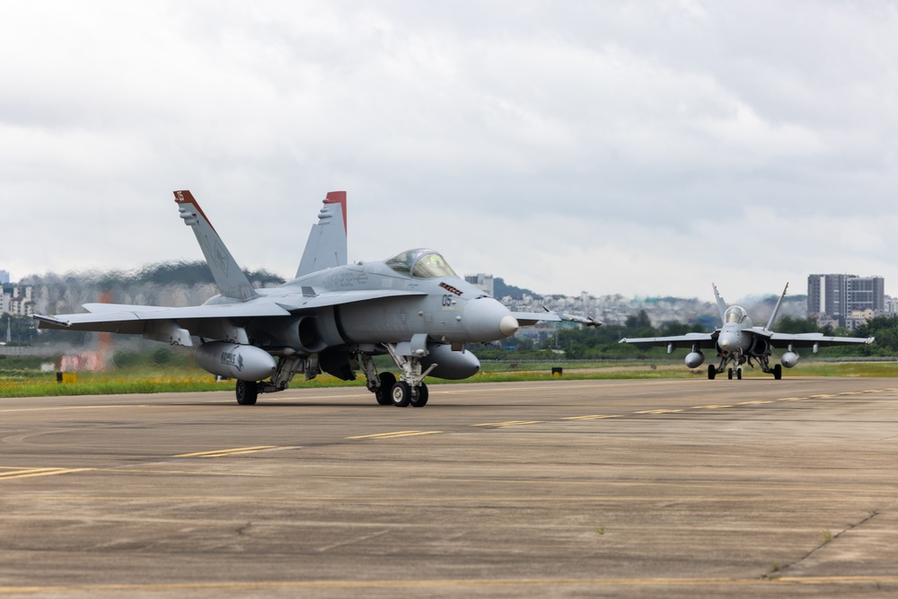 Marine Flight Operations in Korea | VMFA (AW)-224 Indo-Pacific Training