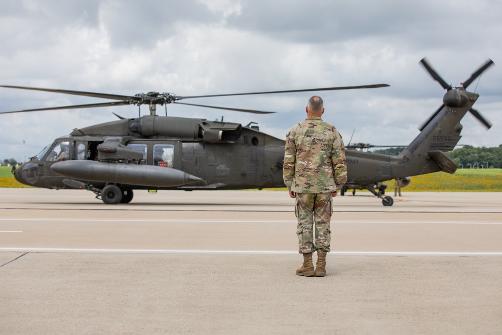 General Flynn Visits Eighth Army Leadership