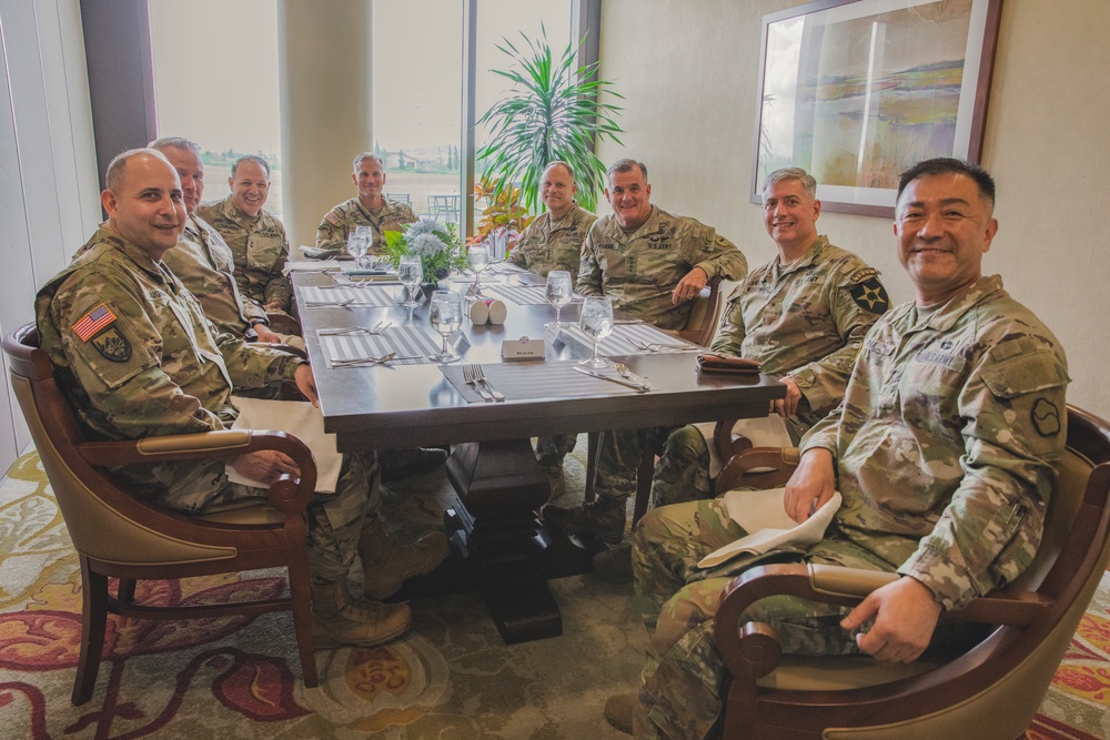 General Flynn Has Lunch with USFK and Eighth Army Leadership