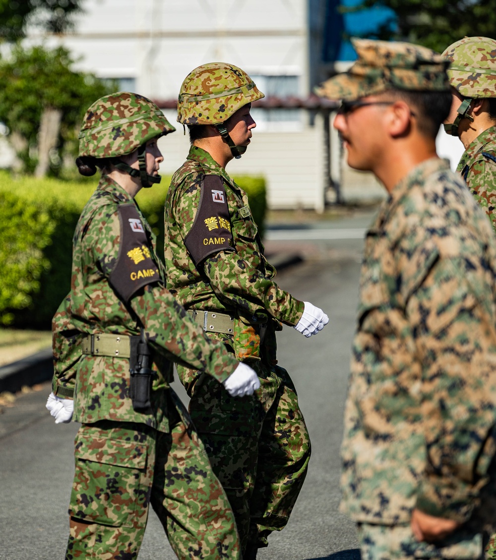 RD24 | 3rd MEB, JGSDF Morning Colors at Camp Kengun