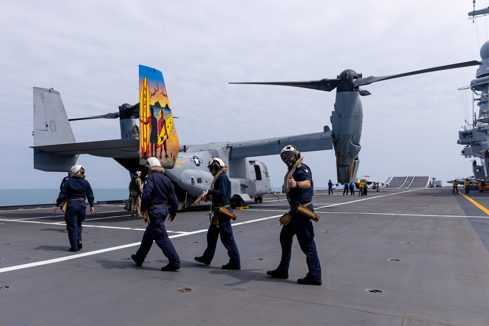 MRF-D 24.3: VMM-268 (Rein.) Marines conduct deck landing qualifications aboard Italian aircraft carrier ITS Cavour during Exercise Pitch Black 24