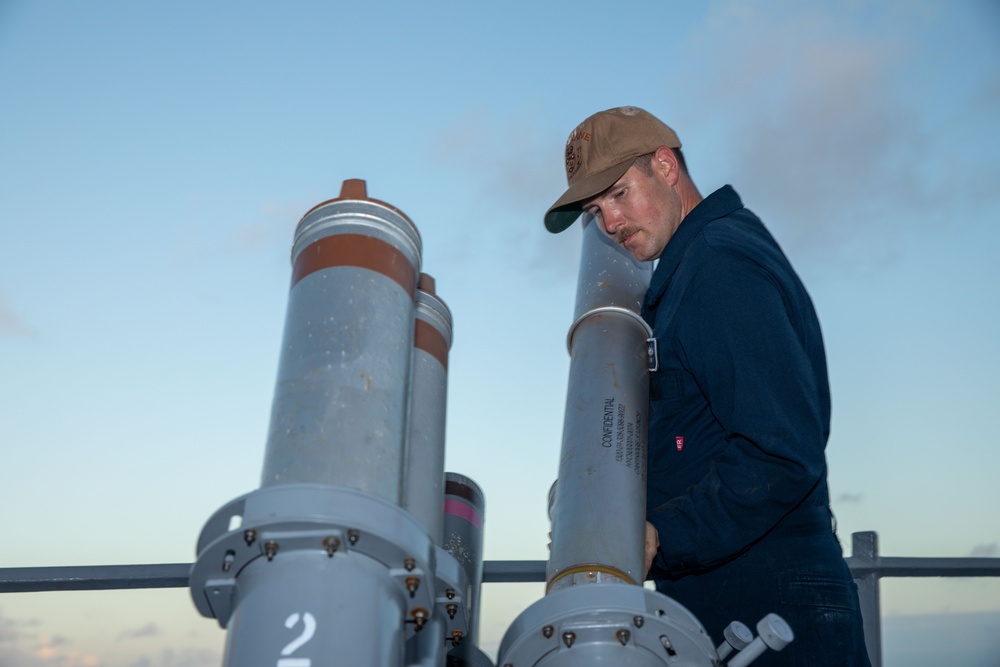 O’Kane Sailor loads decoy launching system