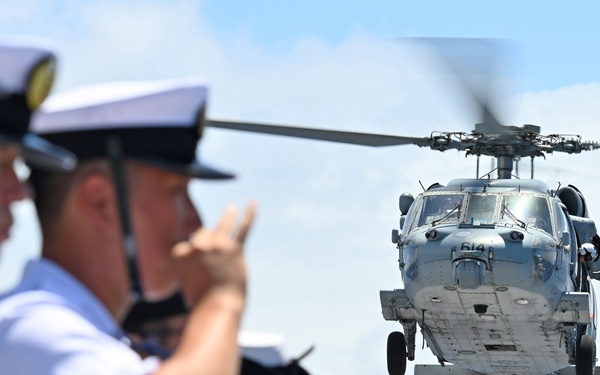 Chief of Naval Operations Admiral. Lisa Franchetti and Chief Petty Officer of the Navy James Honea had visited JJMSDF JS Kunisaki