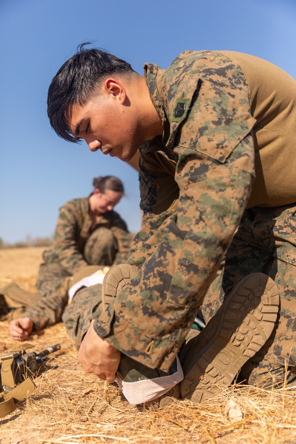 MRF-D 24.3: CLB-5 (Rein.) Sailors rehearse tactical combat casualty care