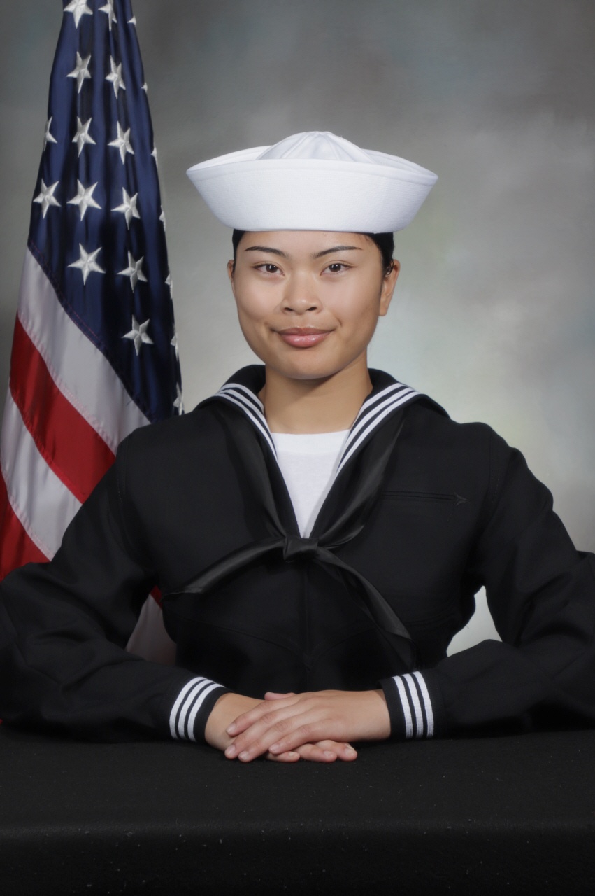 Future Sailor Prep Course Recruit Earns Navy League Award