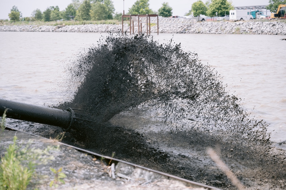 Pump Out Begins at Buffalo Outer Harbor