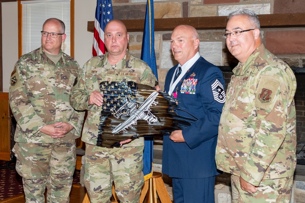 Pa. Air National Guard’s 10th State Command Chief retires