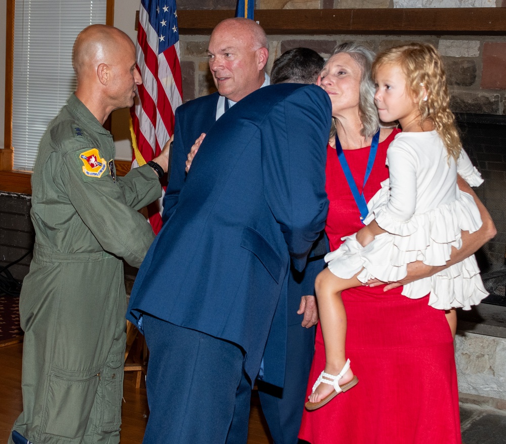 Pa. Air National Guard’s 10th State Command Chief retires