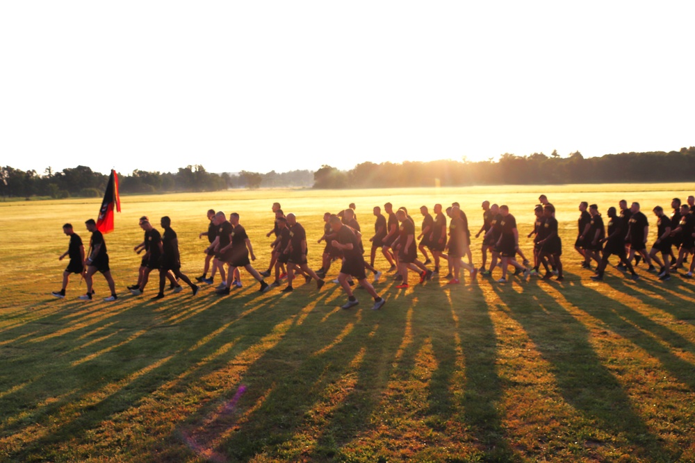Installation Run brings together Soldiers from across Fort McCoy to build esprit de corps