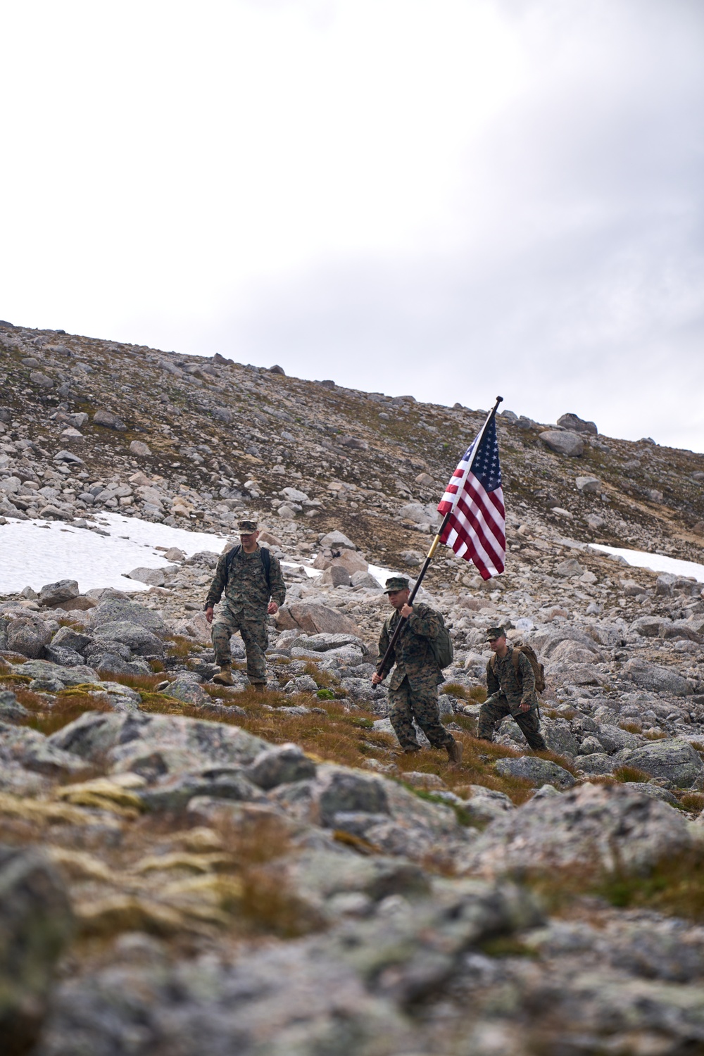 U.S. Marines and Norwegian service members conduct commemorative hike on Grytoya Island
