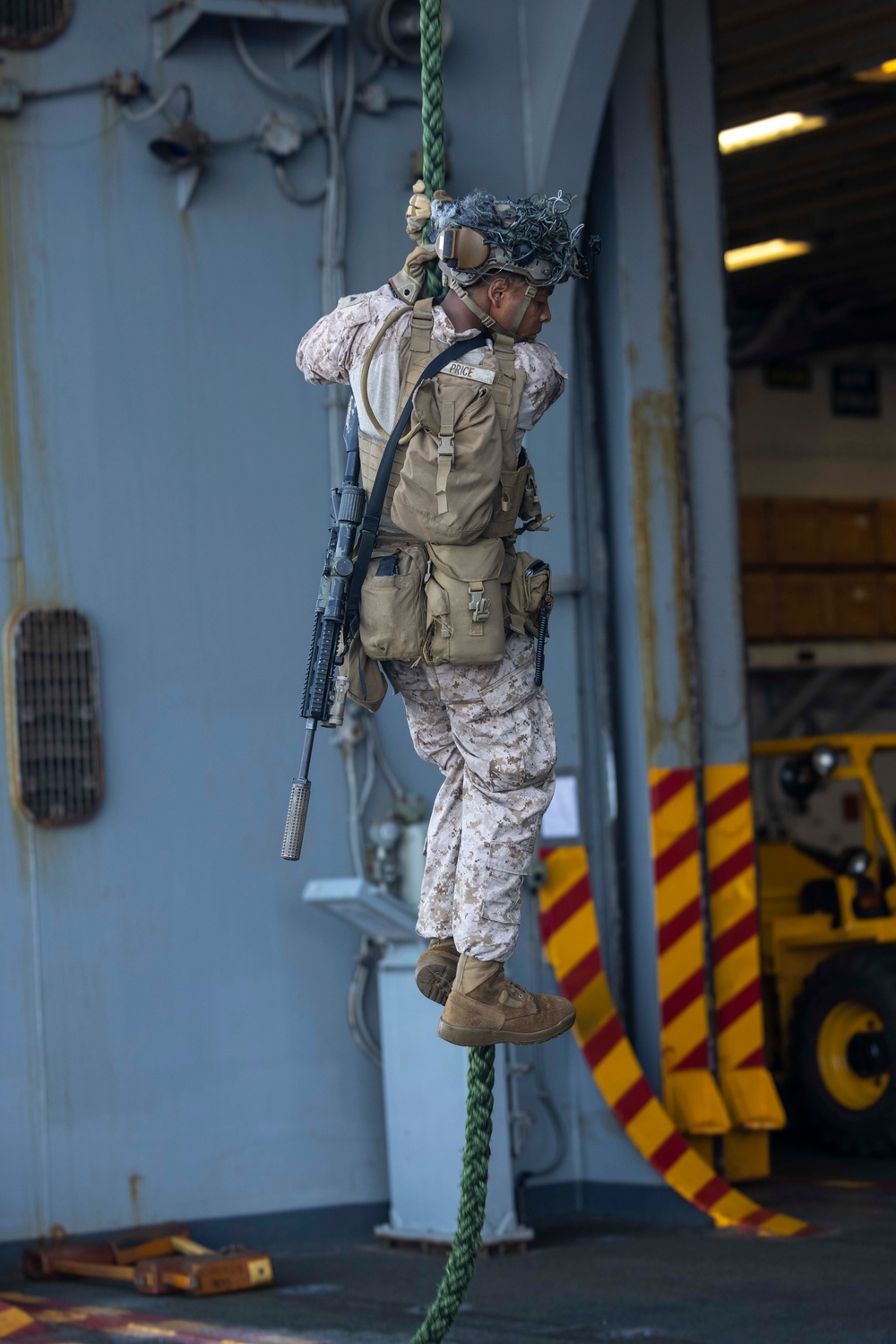 24th MEU (SOC) Fast Rope Training Aboard USS Wasp (LHD 1)