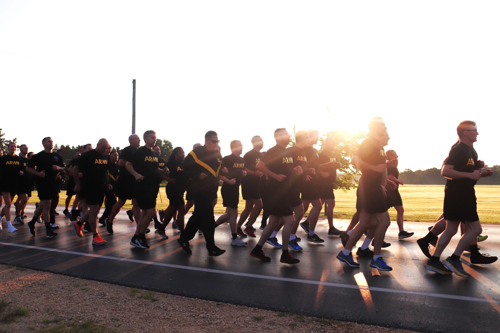 Installation Run brings together Soldiers from across Fort McCoy to build esprit de corps
