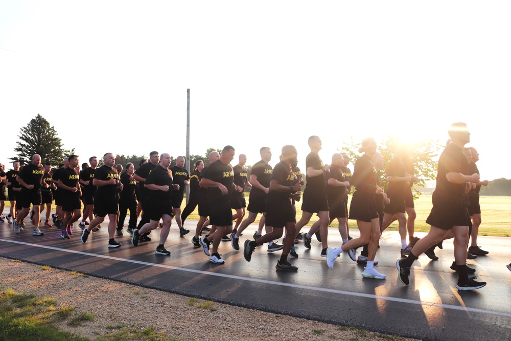 Installation Run brings together Soldiers from across Fort McCoy to build esprit de corps