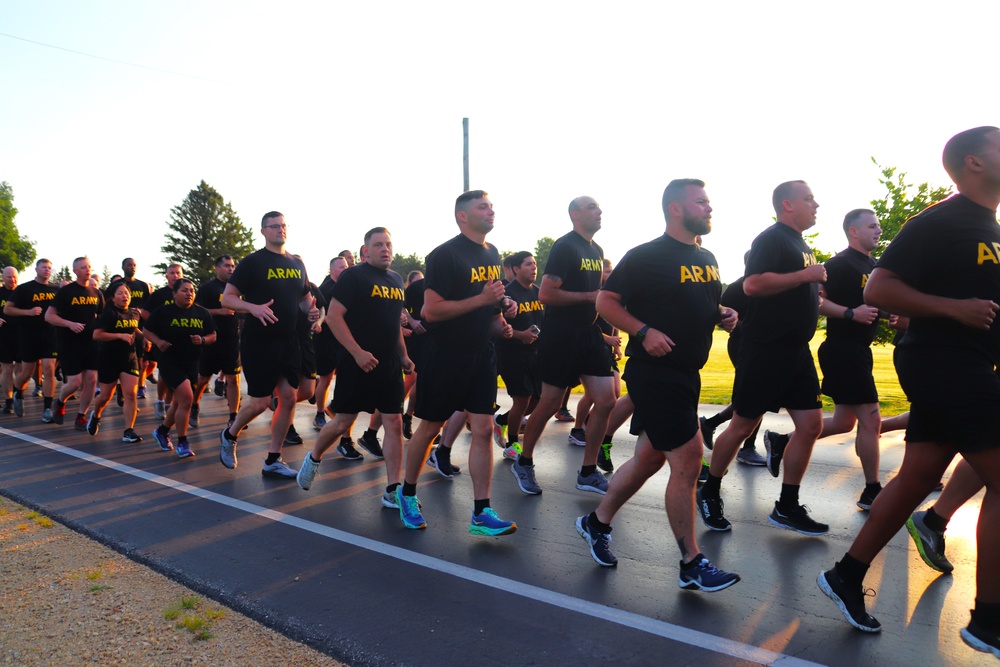 Installation Run brings together Soldiers from across Fort McCoy to build esprit de corps