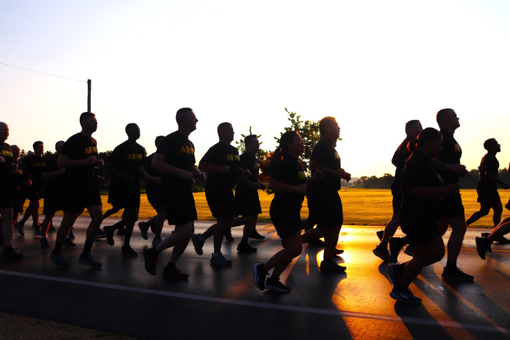 Installation Run brings together Soldiers from across Fort McCoy to build esprit de corps