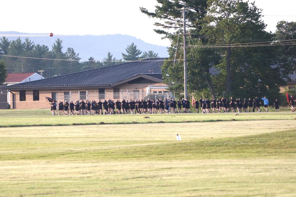 Installation Run brings together Soldiers from across Fort McCoy to build esprit de corps