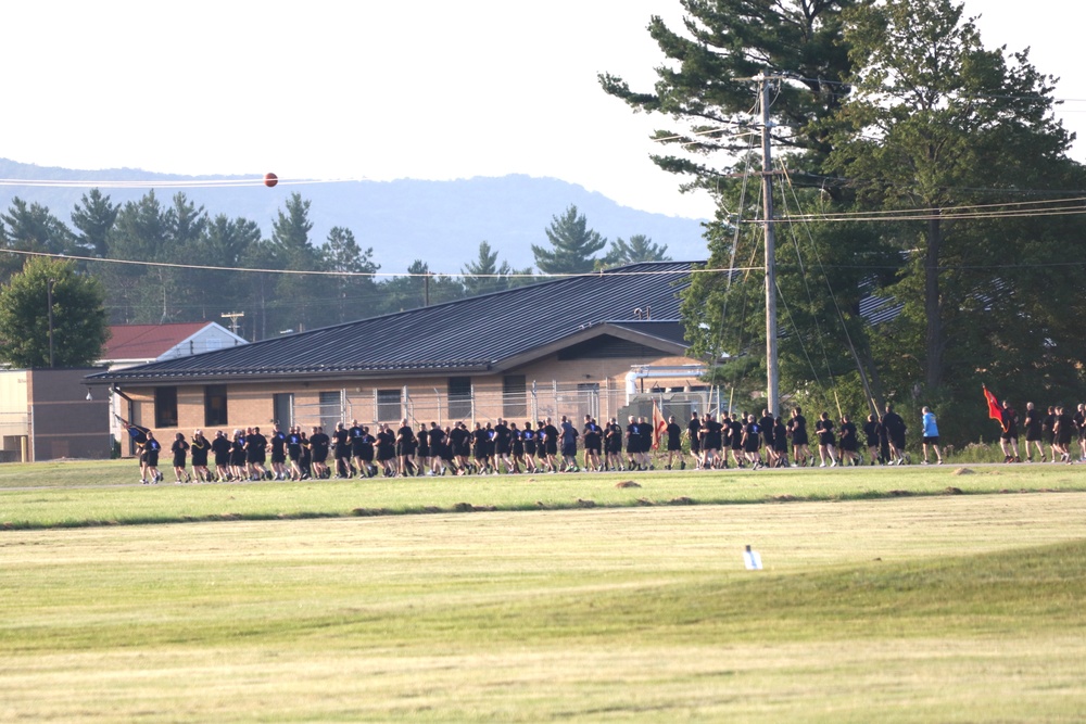 Installation Run brings together Soldiers from across Fort McCoy to build esprit de corps