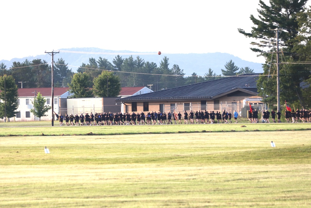 Installation Run brings together Soldiers from across Fort McCoy to build esprit de corps