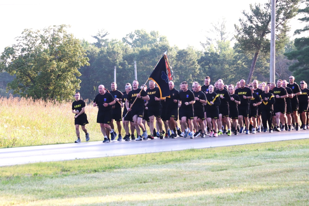 Installation Run brings together Soldiers from across Fort McCoy to build esprit de corps