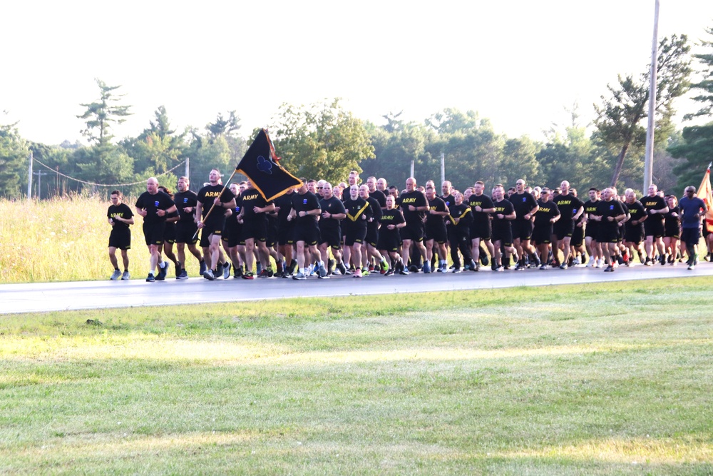 Installation Run brings together Soldiers from across Fort McCoy to build esprit de corps