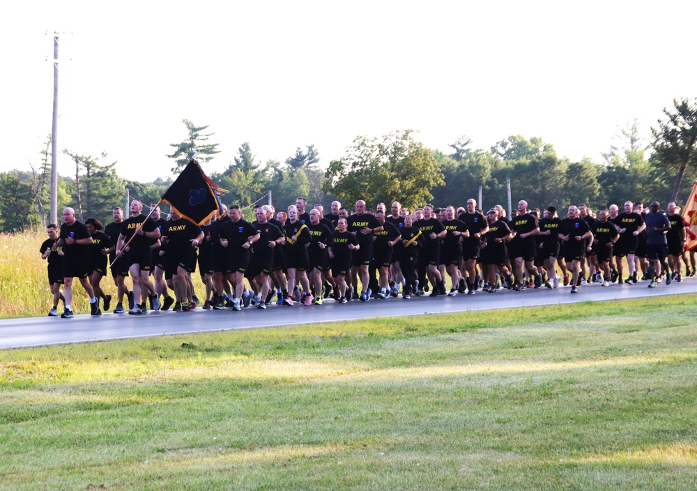 Installation Run brings together Soldiers from across Fort McCoy to build esprit de corps