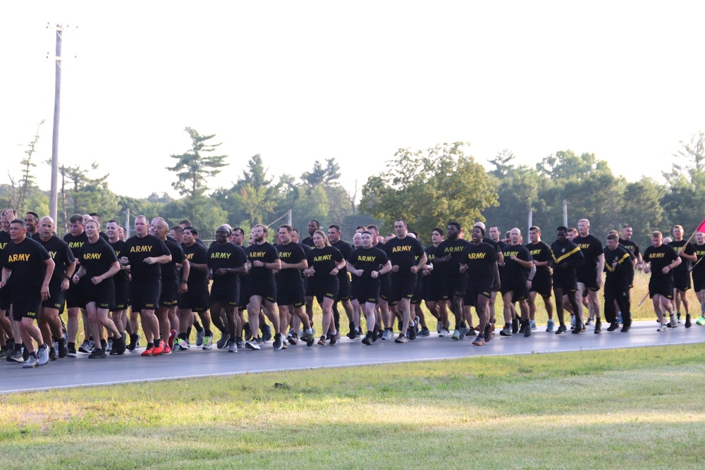 Installation Run brings together Soldiers from across Fort McCoy to build esprit de corps