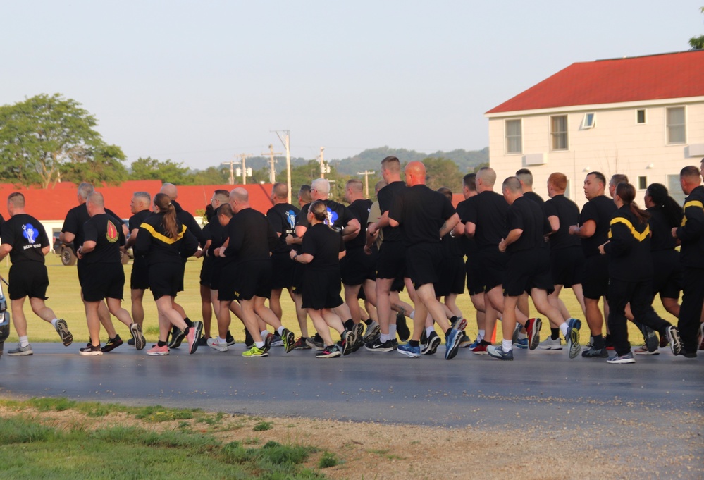 Installation Run brings together Soldiers from across Fort McCoy to build esprit de corps