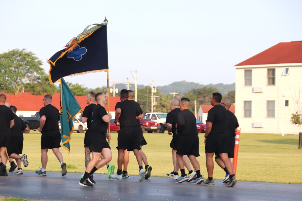 Installation Run brings together Soldiers from across Fort McCoy to build esprit de corps