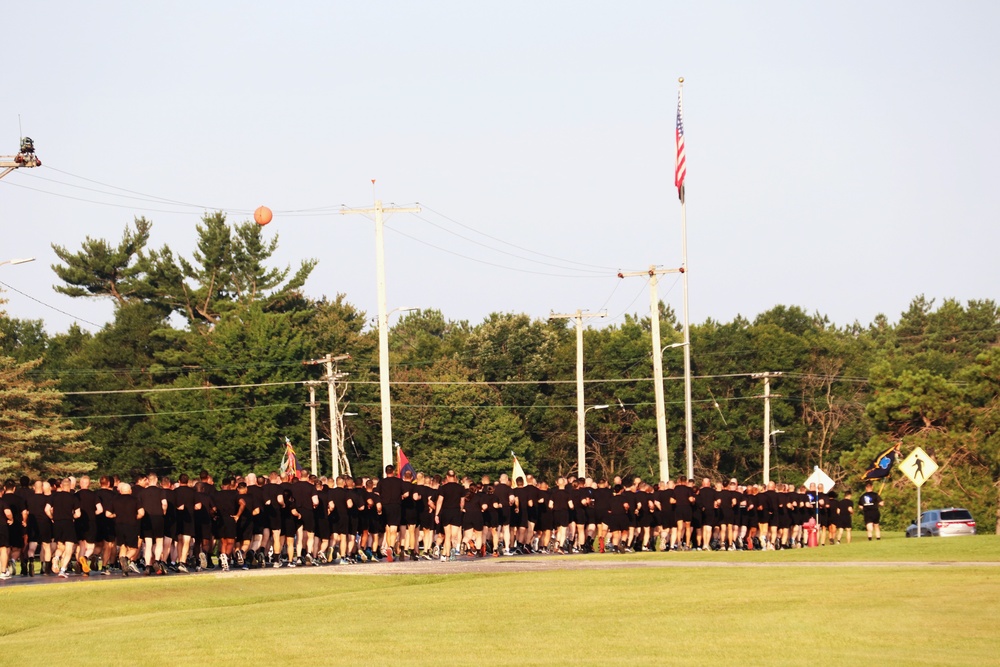 Installation Run brings together Soldiers from across Fort McCoy to build esprit de corps