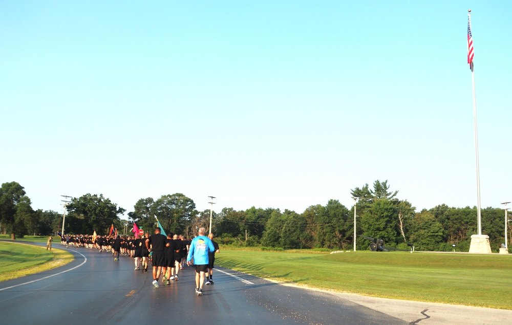 Installation Run brings together Soldiers from across Fort McCoy to build esprit de corps