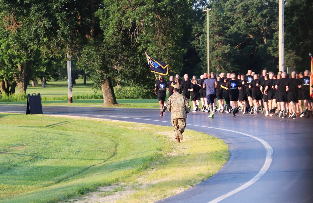 Installation Run brings together Soldiers from across Fort McCoy to build esprit de corps