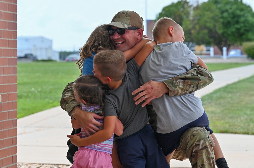 155th Air Refueling Wing Airmen return from deployment