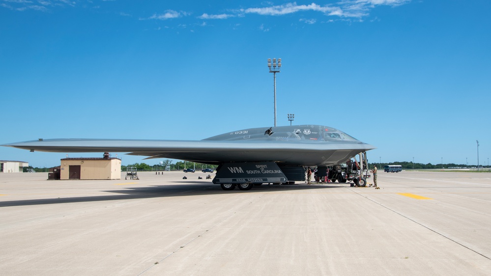 Missouri ANG pilot surpasses 2000 hours in B-2 Spirit