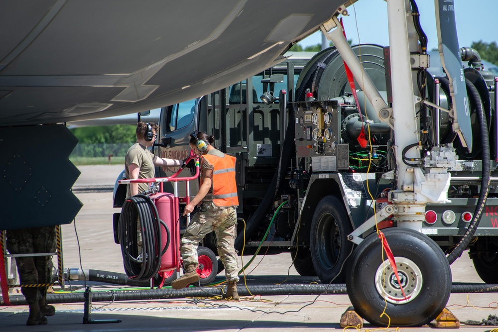 Missouri ANG pilot surpasses 2000 hours in B-2 Spirit