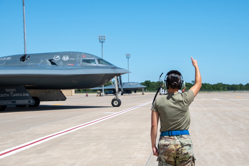 Missouri ANG pilot surpasses 2000 hours in B-2 Spirit