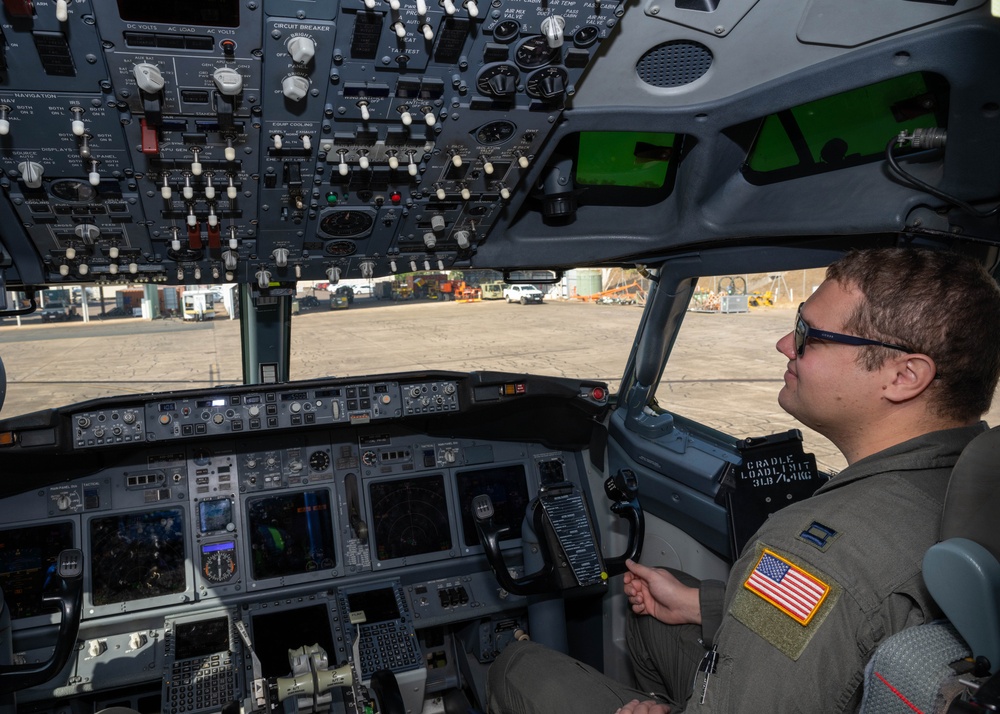 U.S. Air Force embeds with Royal Australian Air Force E-7A Wedgetail Unit, improves interoperability during Pitch Black 24