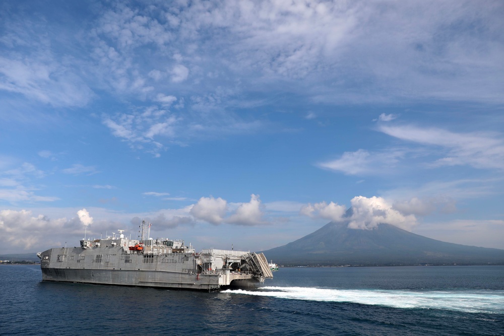 USNS City of Bismarck Arrives in Legazpi, Philippines for Pacific Partnership 24-2