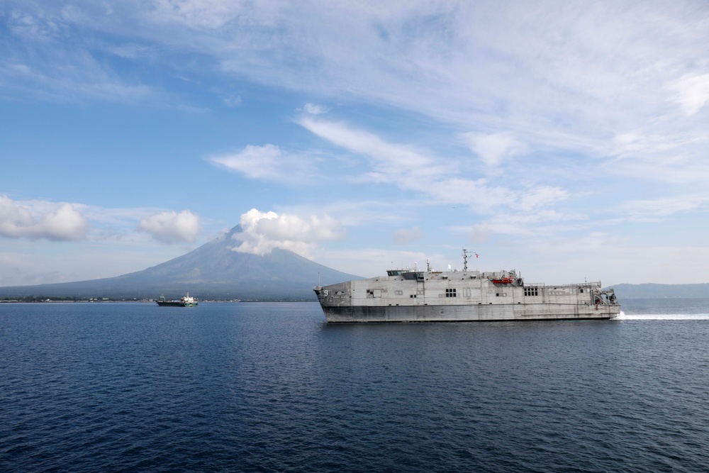 USNS City of Bismarck Arrives in Legazpi, Philippines for Pacific Partnership 24-2