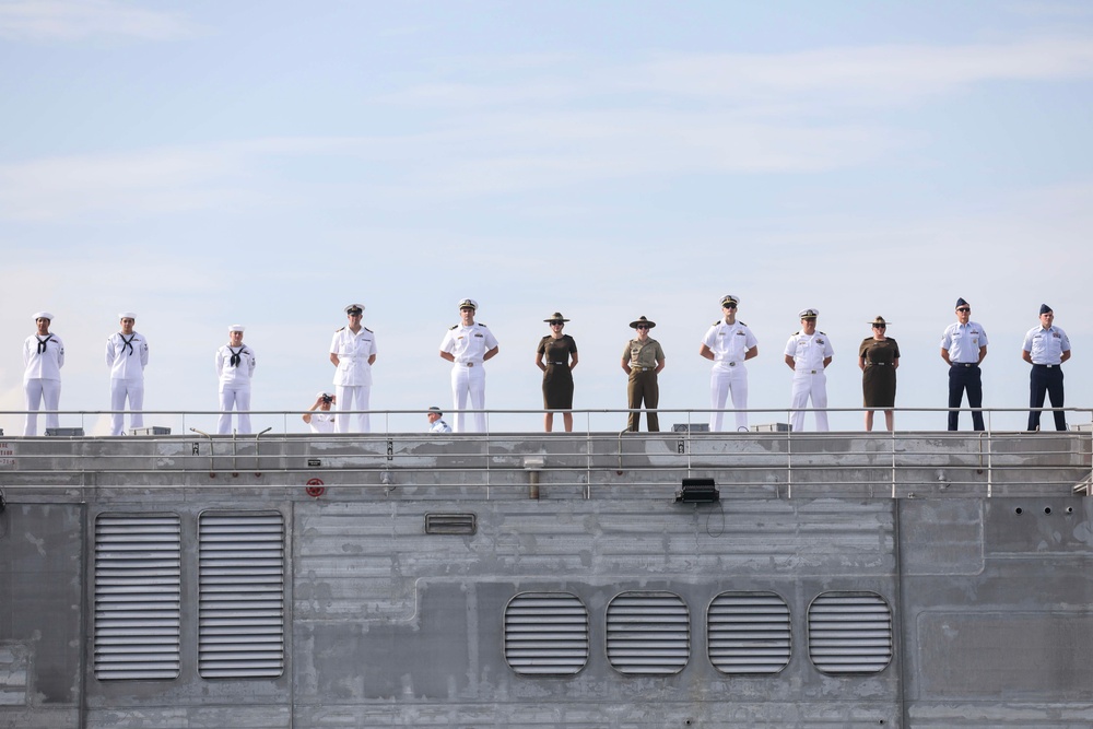 USNS City of Bismarck Arrives in Legazpi, Philippines for Pacific Partnership 24-2